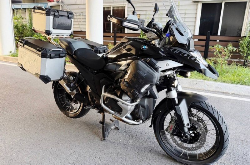 BMW R 1300 GS из Южной Кореи — фото 1 из 4