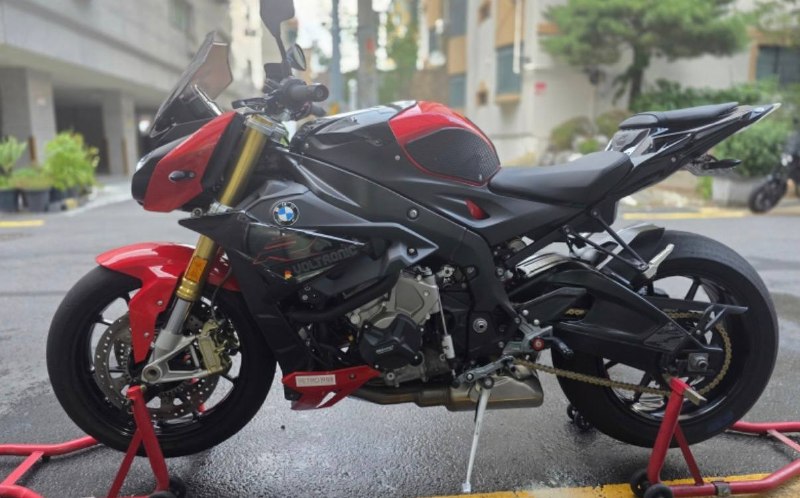 BMW S 1000 R из Южной Кореи — фото 4 из 4