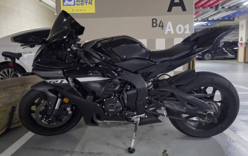Yamaha YZF-R1 из Южной Кореи — фото 2 из 4