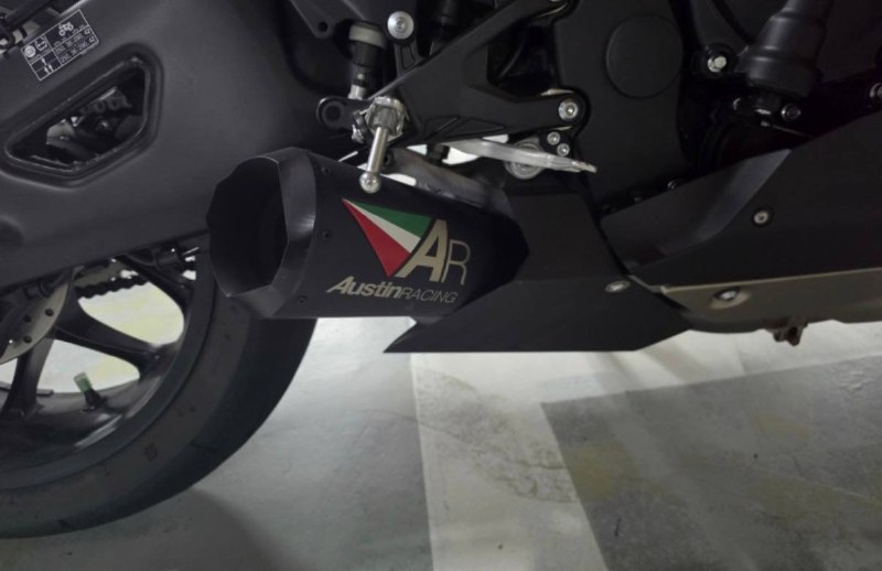 Yamaha YZF-R1 из Южной Кореи — фото 3 из 4