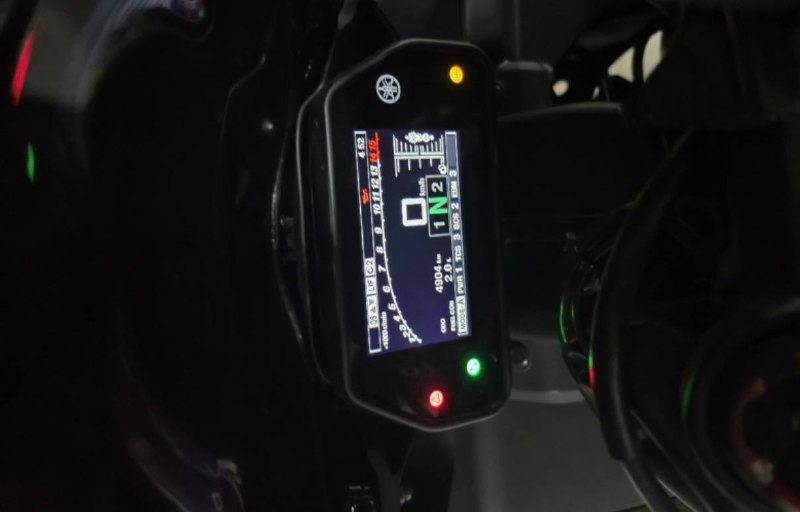 Yamaha YZF-R1 из Южной Кореи — фото 4 из 4