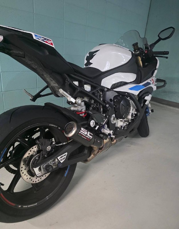 BMW S 1000 RR M Package из Южной Кореи — фото 2 из 4