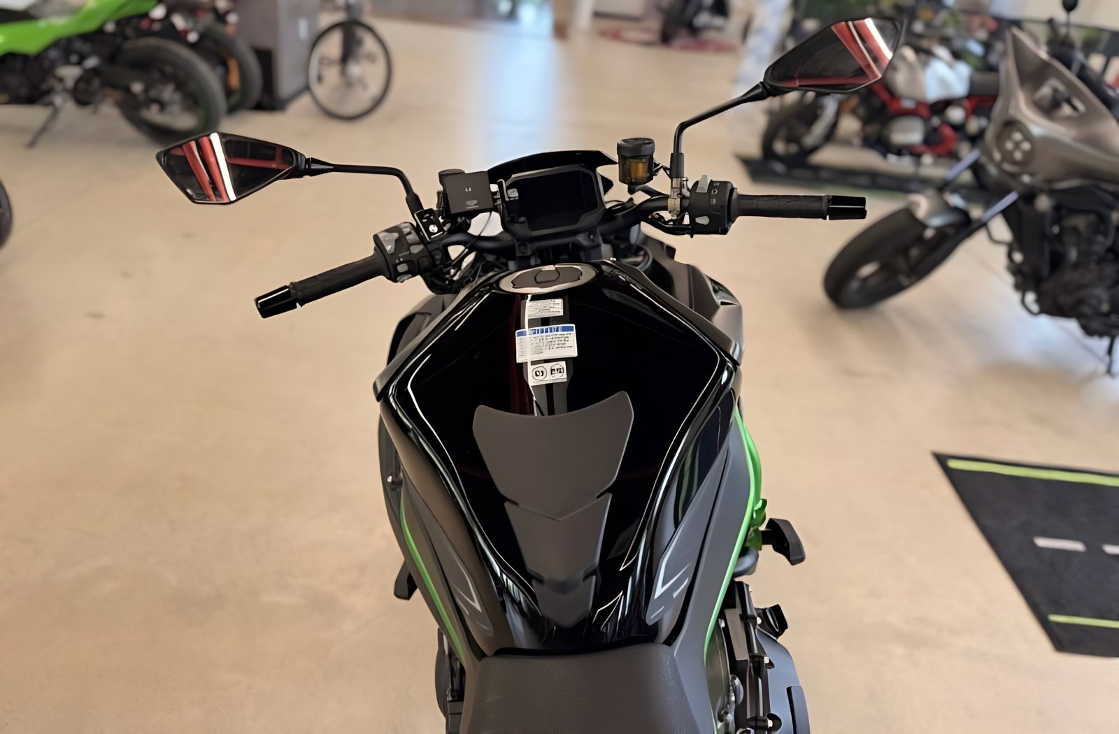 Kawasaki Z H2 SE из Южной Кореи — фото 4 из 4