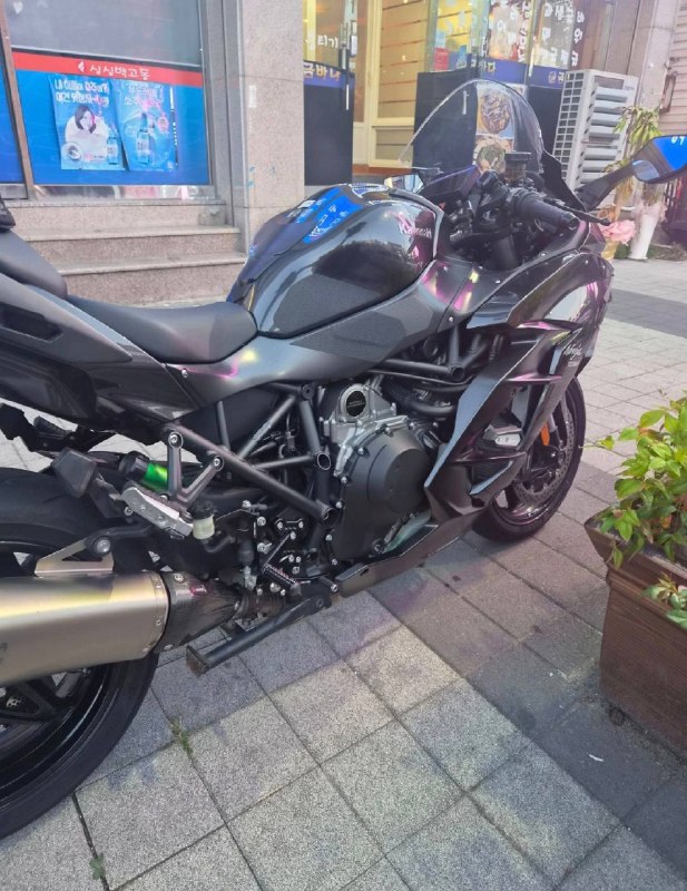 Kawasaki H2 SX из Южной Кореи — фото 2 из 4