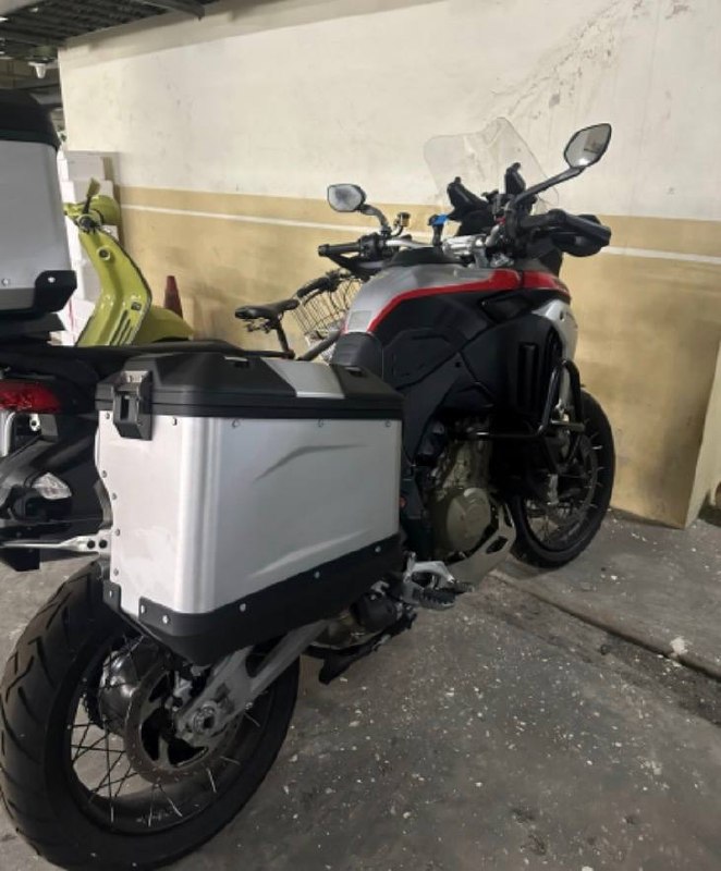 Ducati Multistrada V4 Rally из Южной Кореи — фото 3 из 4