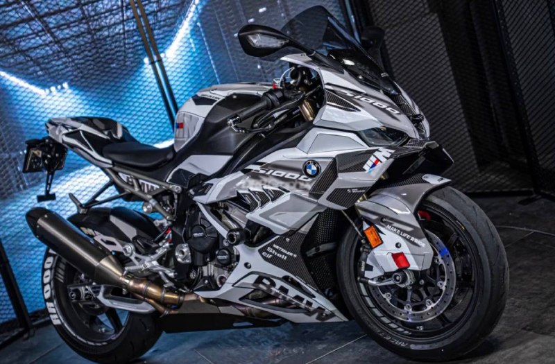 BMW S 1000 RR из Южной Кореи — фото 3 из 4
