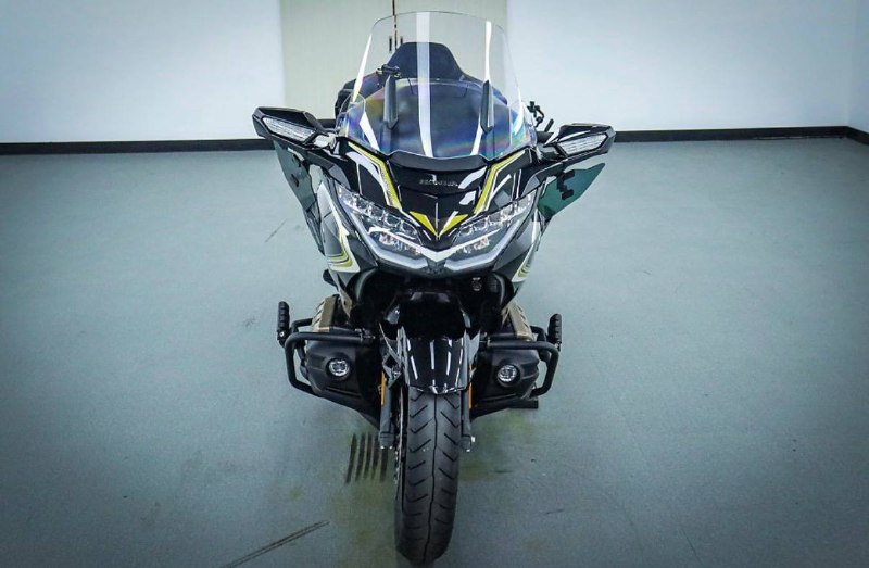 Honda Gold Wing Tour DCT Airbag из Южной Кореи — фото 4 из 4