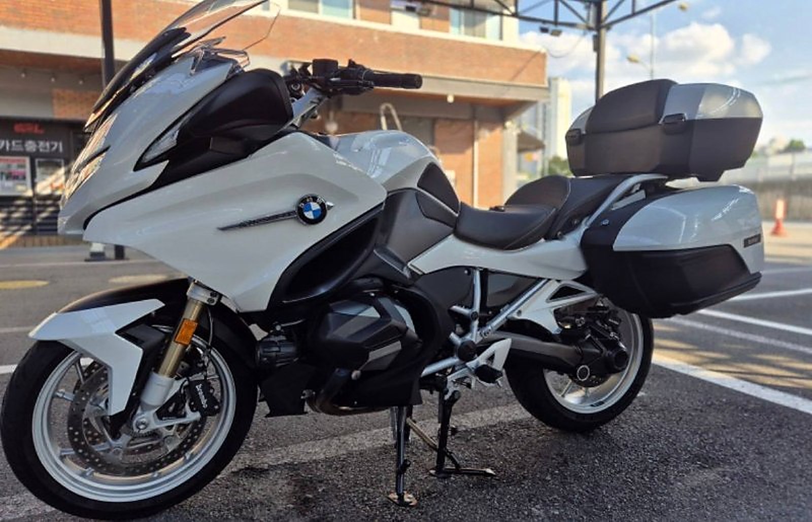 BMW R 1250 RT из Южной Кореи — фото 1 из 4