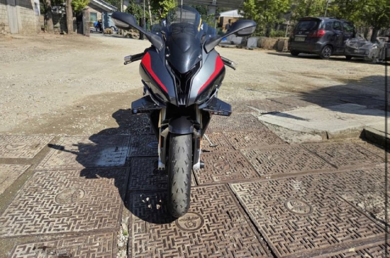 BMW S 1000 RR из Южной Кореи — фото 4 из 4