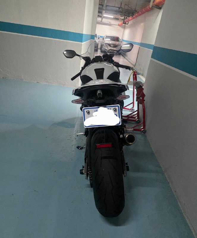 BMW S 1000 RR из Южной Кореи — фото 4 из 4