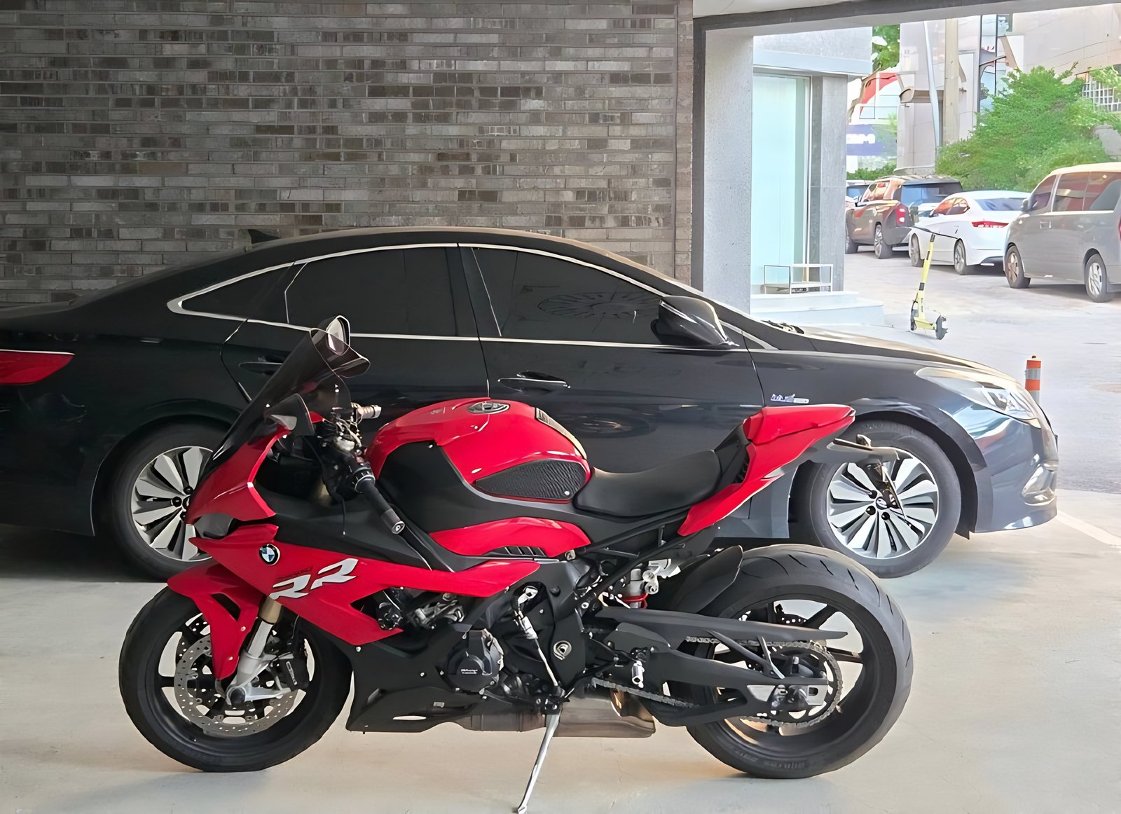 BMW S 1000 RR из Южной Кореи — фото 1 из 4