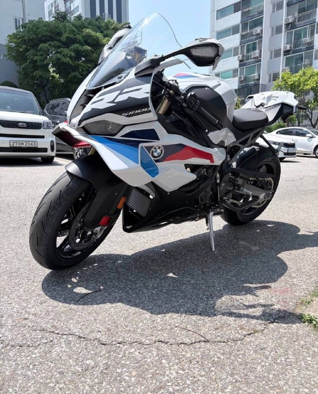 BMW S 1000 RR M Package из Южной Кореи — фото 1 из 4