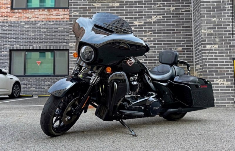 Harley-Davidson Street Glide Special 114 из Южной Кореи — фото 4 из 4