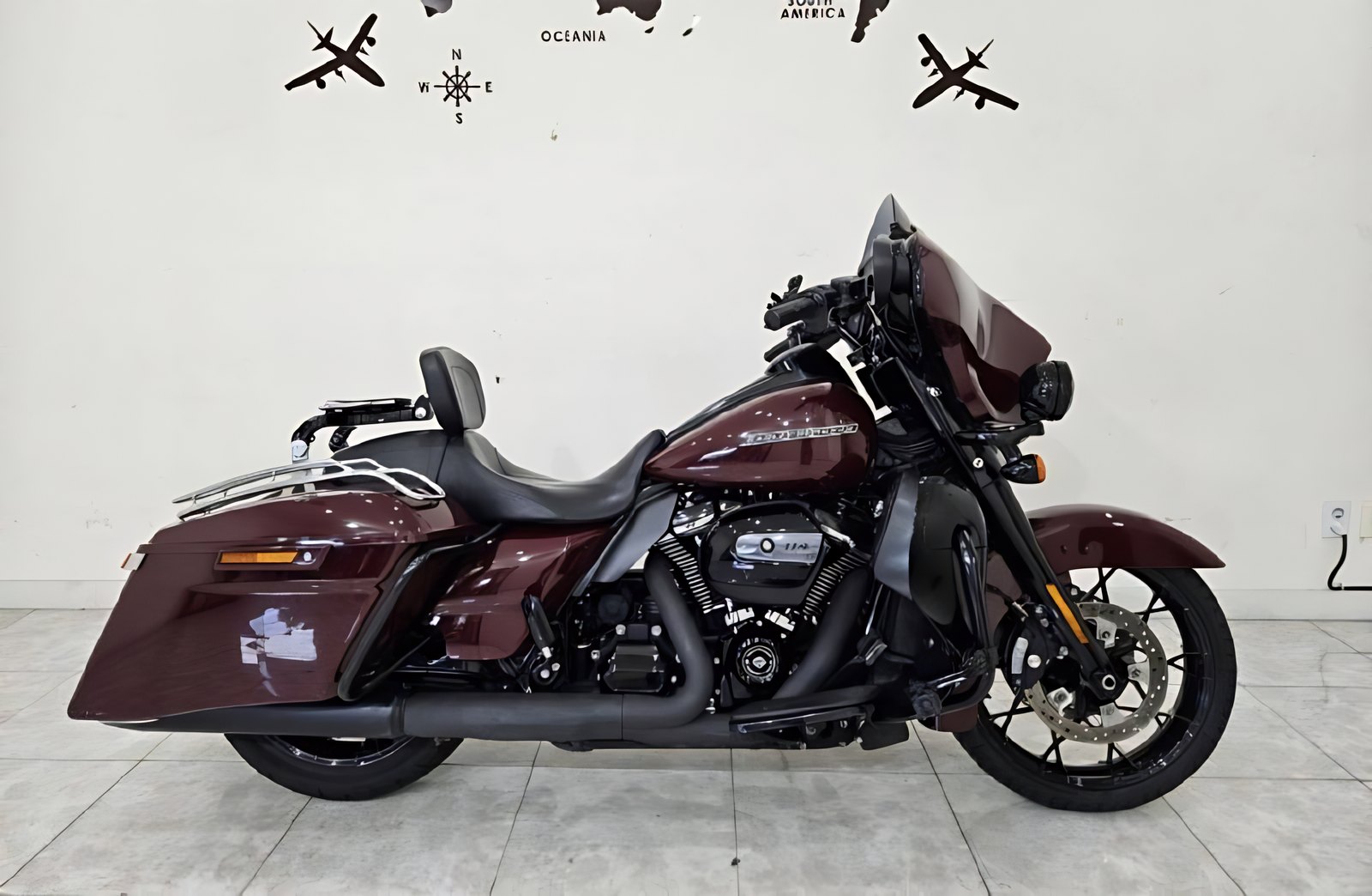 Harley-Davidson Street Glide Special 114 из Южной Кореи — фото 1 из 4