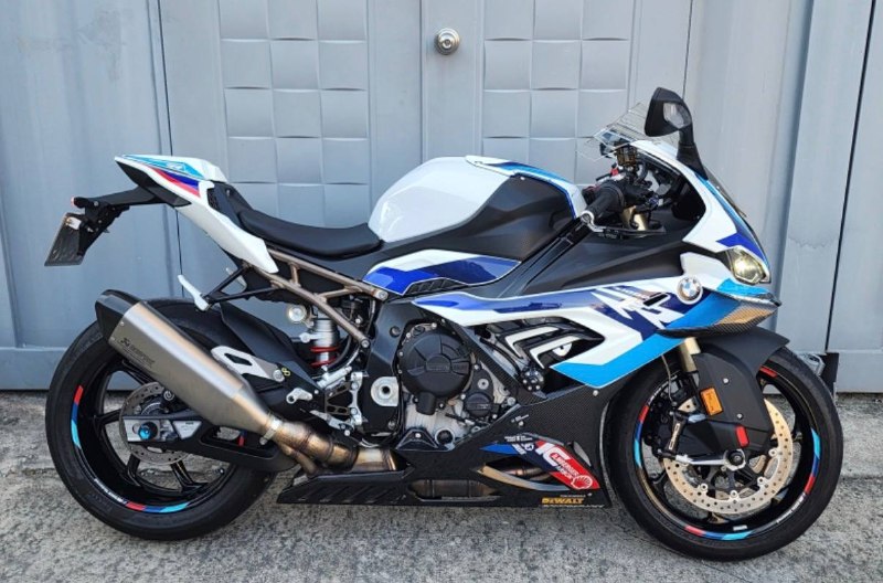 BMW S 1000 RR из Южной Кореи — фото 1 из 4