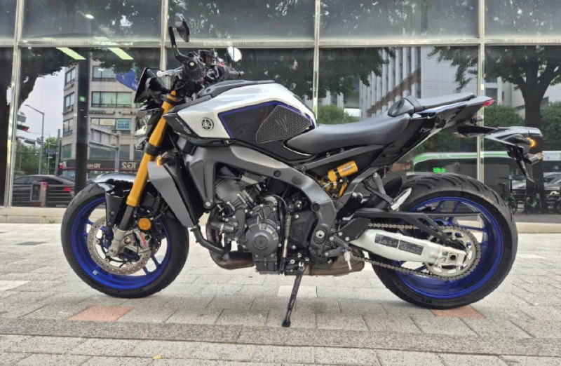Yamaha MT-09 SP из Южной Кореи — фото 2 из 4