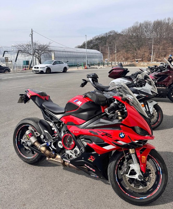 BMW S 1000 RR из Южной Кореи — фото 3 из 4