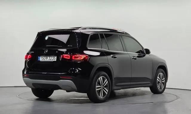 Mercedes-Benz GLB 200 d из Южной Кореи — фото 2 из 10