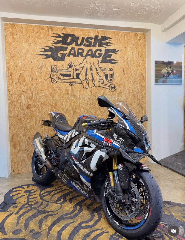 Suzuki GSX-R1000R из Южной Кореи — фото 2 из 4