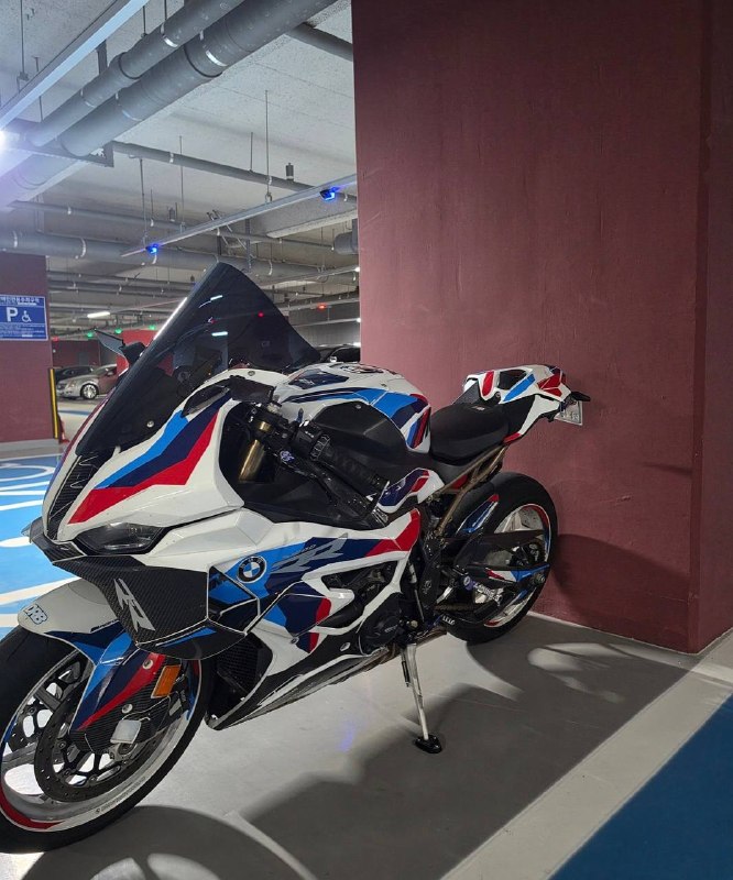 BMW S 1000 RR из Южной Кореи — фото 2 из 2