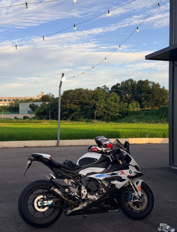BMW S 1000 RR из Южной Кореи — фото 3 из 4