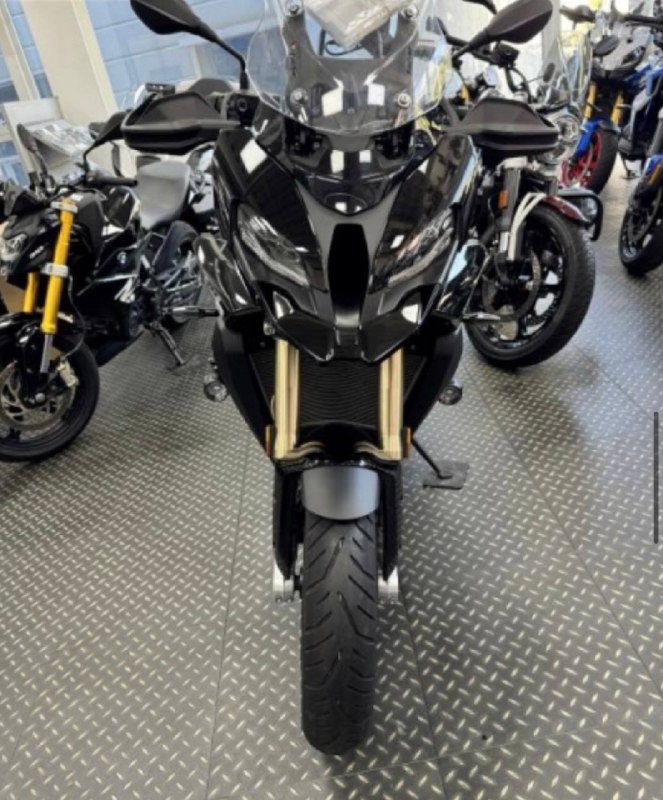 BMW S 1000 XR из Южной Кореи — фото 4 из 4