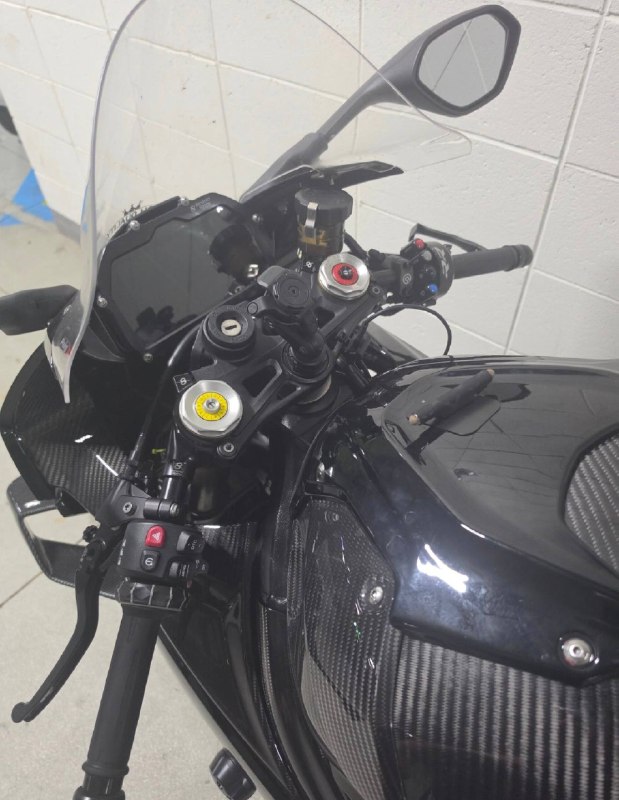 BMW S 1000 RR из Южной Кореи — фото 4 из 4