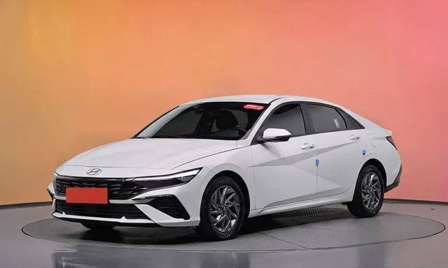 Hyundai Avante (CN7) 1.6 Modern из Южной Кореи — фото 1 из 10
