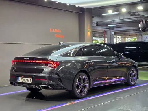 Kia K5 из Южной Кореи — фото 2 из 10