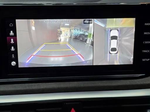 Kia K5 из Южной Кореи — фото 8 из 10