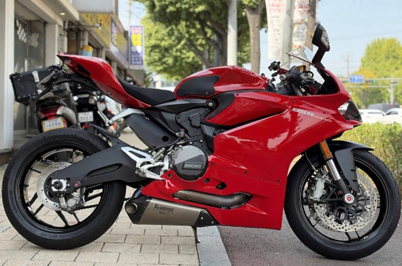 Ducati 959 Panigale из Южной Кореи — фото 1 из 4