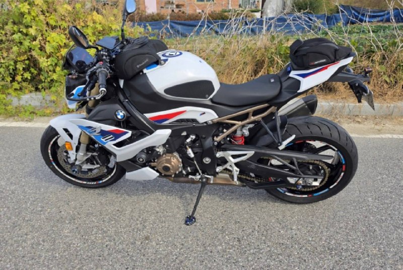 BMW S 1000 R из Южной Кореи — фото 2 из 4