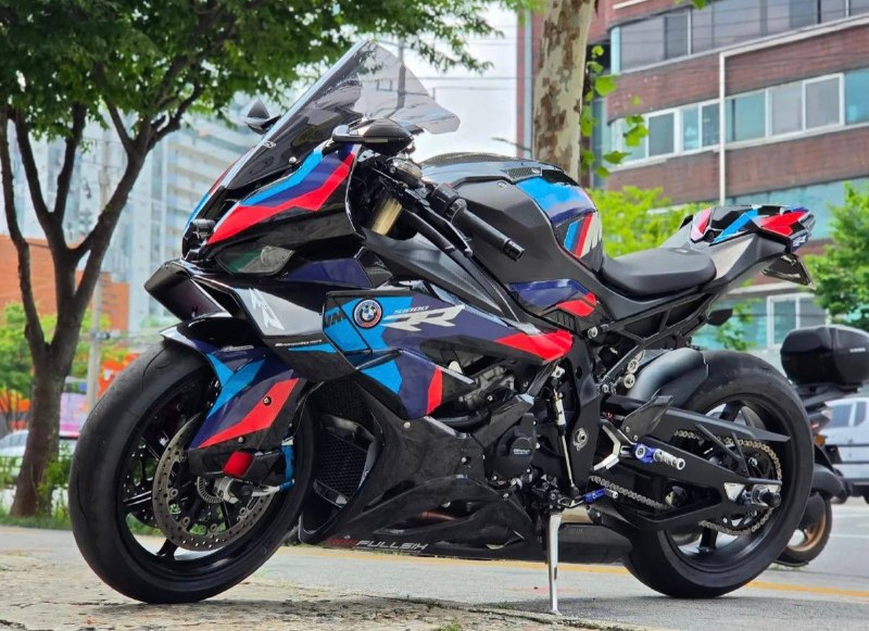 BMW S 1000 RR из Южной Кореи — фото 3 из 4