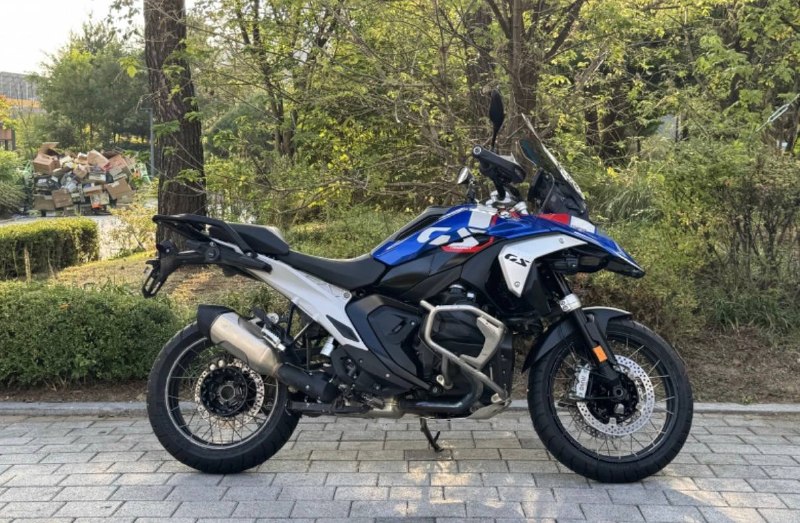 BMW R 1300 GS из Южной Кореи — фото 1 из 4