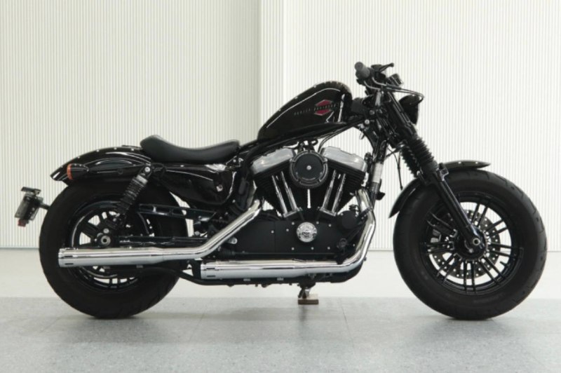 Harley-Davidson Sportster Forty-Eight 1200 из Южной Кореи — фото 1 из 4
