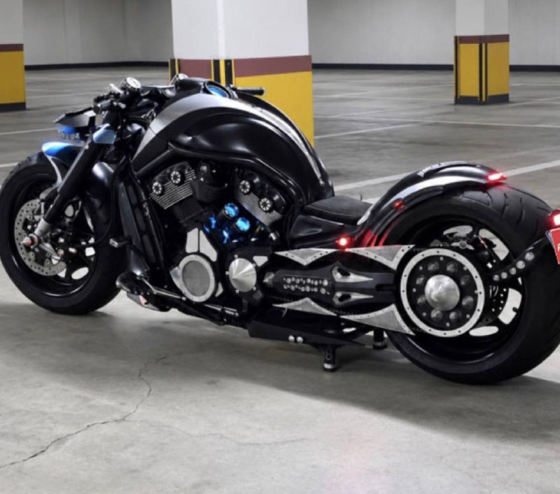 Harley-Davidson V-Rod Custom из Южной Кореи — фото 1 из 4