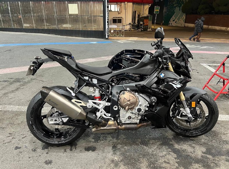 BMW S 1000 R из Южной Кореи — фото 1 из 4
