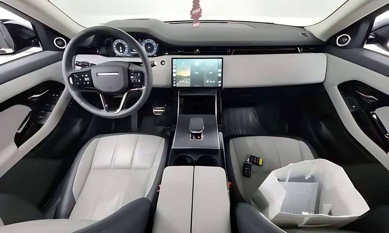 Land Rover Range Rover Evoque II P250 из Южной Кореи — фото 3 из 10