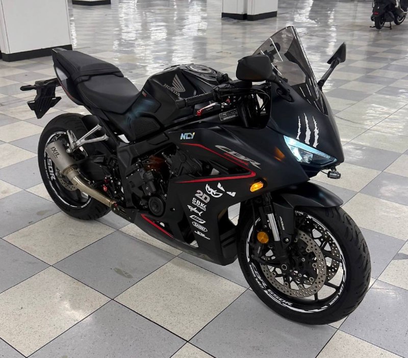 Honda CBR650R E-Clutch из Южной Кореи — фото 1 из 4