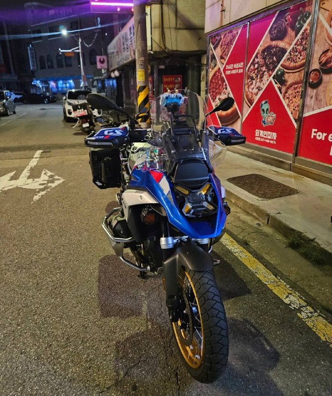 BMW R 1300 GS Trophy из Южной Кореи — фото 4 из 4