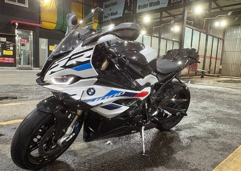 BMW S 1000 RR из Южной Кореи — фото 2 из 4