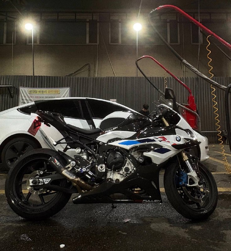 BMW S 1000 RR из Южной Кореи — фото 3 из 4