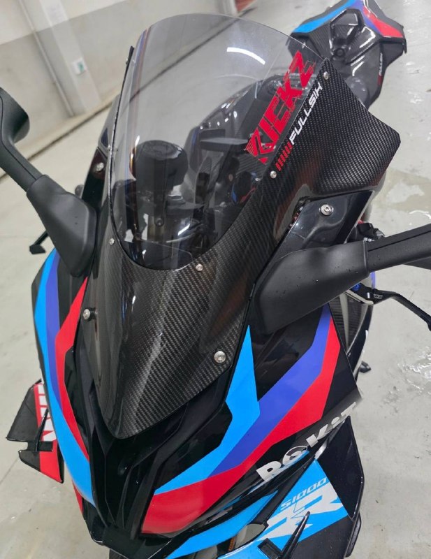 BMW S 1000 RR M Package Billet Carbon из Южной Кореи — фото 4 из 4