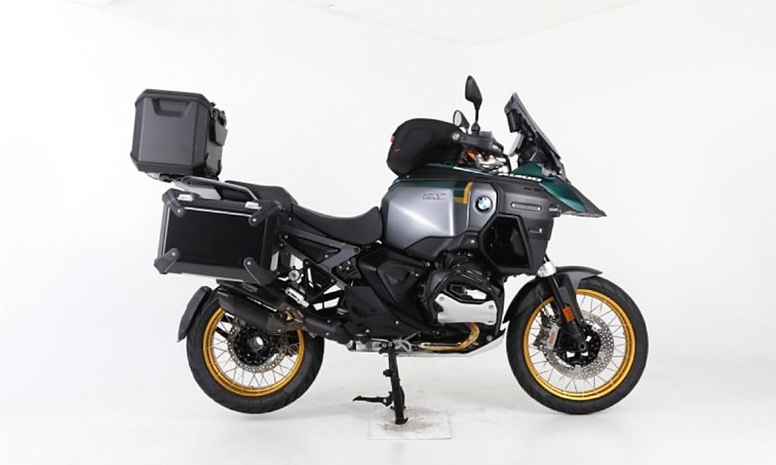 BMW R 1300 GS Adventure Option 719 из Южной Кореи — фото 1 из 4