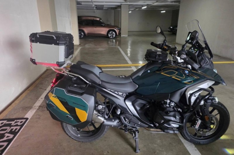 BMW R 1300 GS Option 719 из Южной Кореи — фото 1 из 4