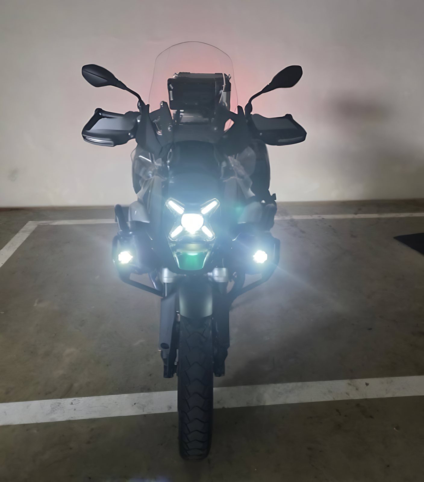 BMW R 1300 GS Option 719 из Южной Кореи — фото 2 из 4