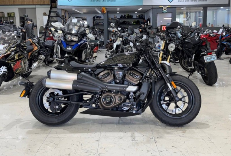 Harley-Davidson Sportster S из Южной Кореи — фото 1 из 4