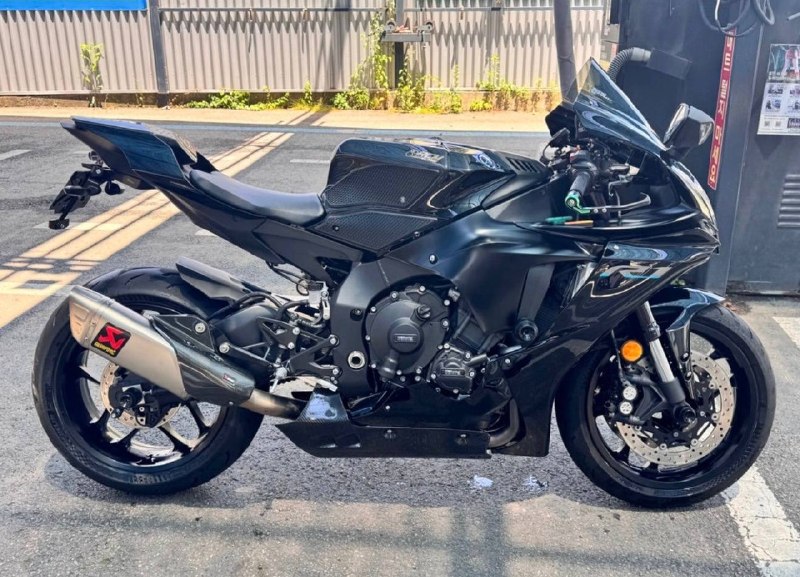Yamaha YZF-R1 из Южной Кореи — фото 3 из 4