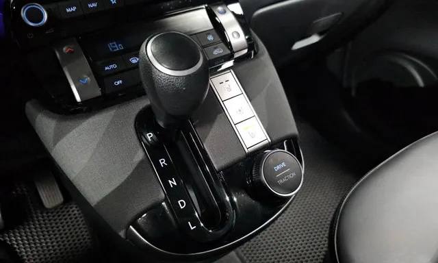 Hyundai Casper из Южной Кореи — фото 5 из 10
