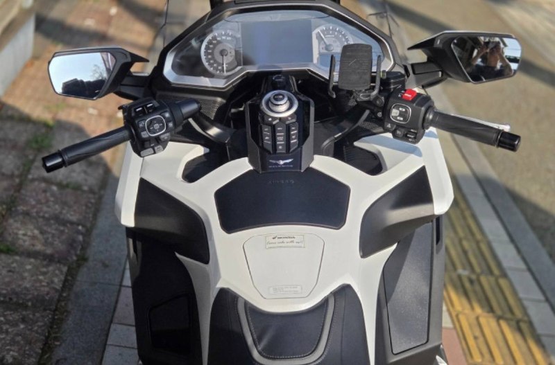 Honda Gold Wing Tour DCT Airbag из Южной Кореи — фото 4 из 4